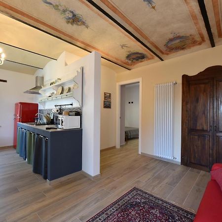 Casa Valentina 1902 Apartment Montegrosso d'Asti Luaran gambar