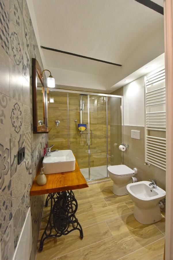 Casa Valentina 1902 Apartment Montegrosso d'Asti Luaran gambar